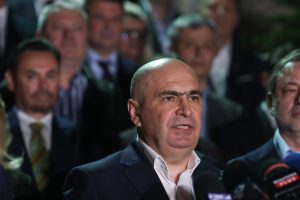 Scenariile posibile ale premierului Ilie Bolojan în urma moțiunii de cenzură din 5 mai 2026