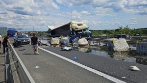Accidente rutiere grave pe autostrada A1 și DN6, soldate cu victime și blocaje de trafic